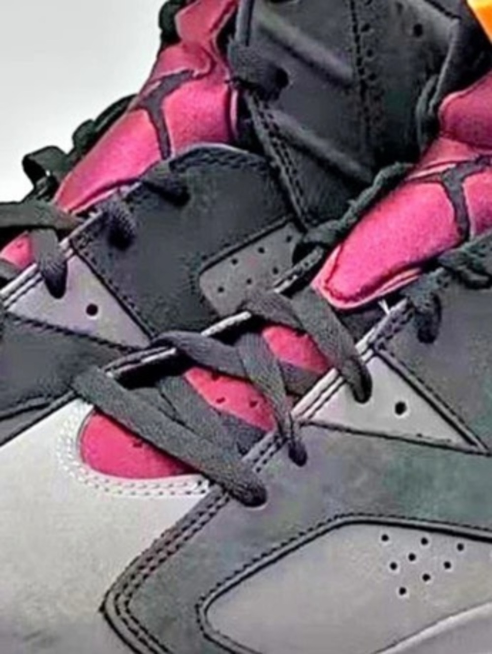 Jordan Air Jordan 6 Retro "Bordeaux" Sneakers in Black & Gray